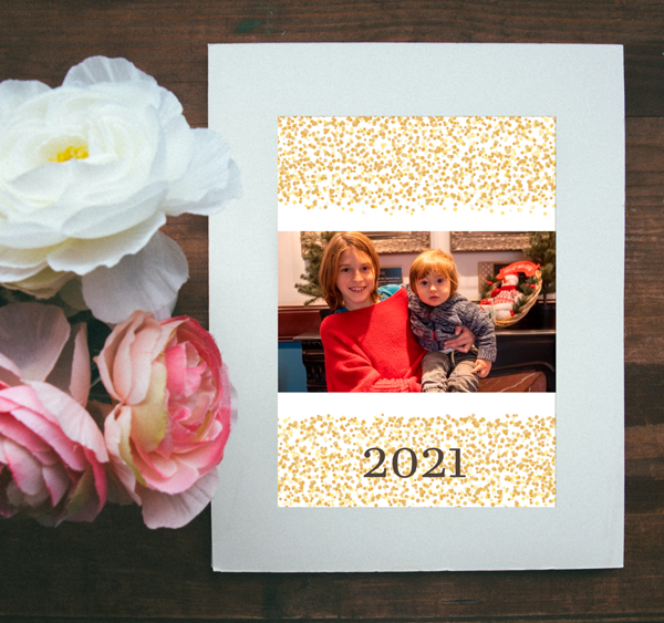 📸 Personnalisez vos cartes de voeux avec vos photos 

💫 bit.ly/2LPhvoi  ✨

#Carte #CartePostale #CadeauPersonnalise  #Ecrire #lettre #Voeux #Voeux2021 #MeilleursVoeux #BonneAnnée #Maman #mamanblogueuse #Nouveau #Cadeau #FairePlaisir