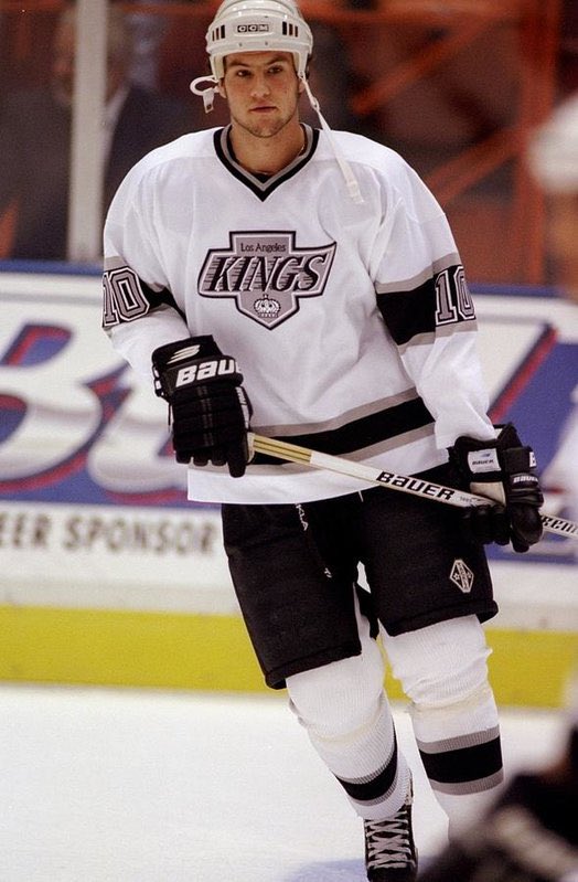 Happy birthday to former forward Don MacLean, who was born on January 14, 1977.  