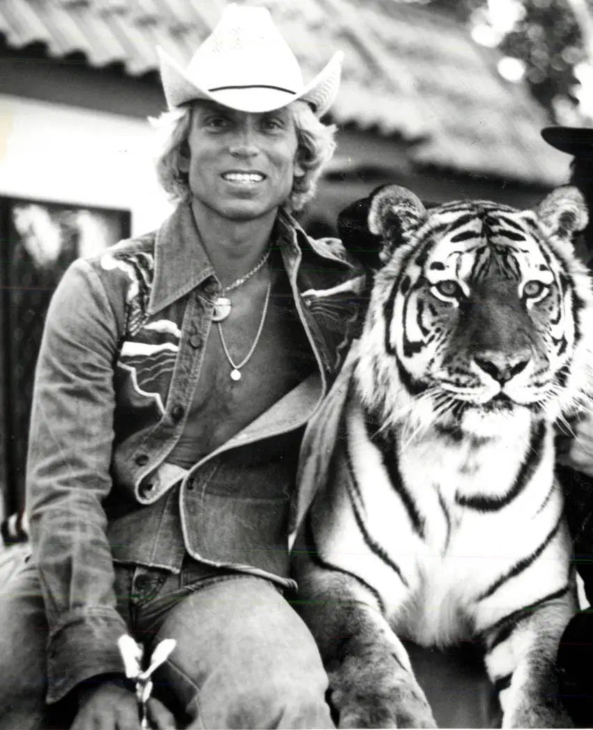 This Duo had such an incredible career with their cats🐯 #ripSiegfried Fischbacher the original Tiger