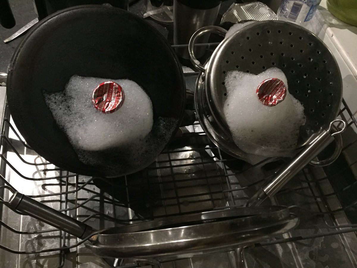 There is even joy in washing up, when it’s nice hot soapy water and everything is shiny clean . What brings you joy that you can make into a smiley 😊? #thejoyofsmallthings ⁦@pete_spiers⁩