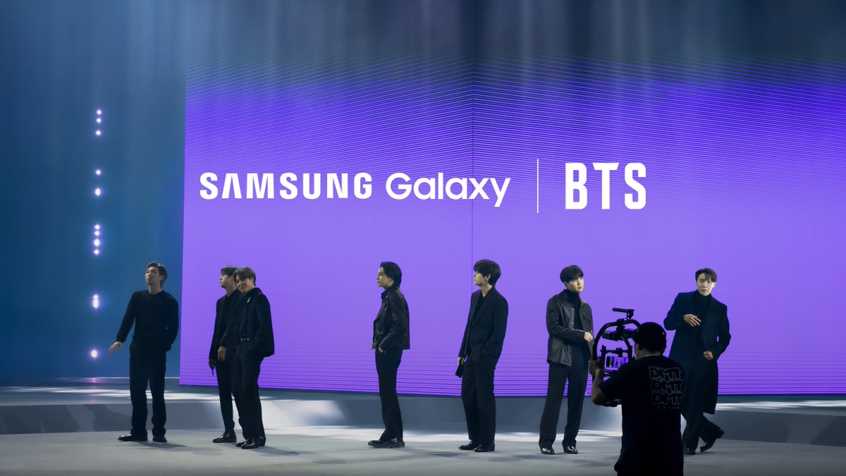 Another #SamsungUnpacked for the books. Plus: a little glimpse behind-the-scenes, with @BTS_twt #withGalaxy #GalaxyxBTS Learn more: smsng.co/S21U_BTS_tw