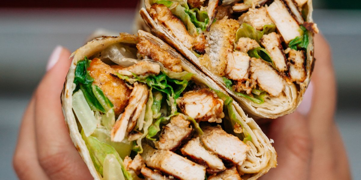 LaPalmeraFMR's tweet photo. No need to get wrapped up in lunch plans, we've got it covered. #caesarwrap
Order for takeout or delivery: https://t.co/zIAZbUiliE https://t.co/g5g374407f