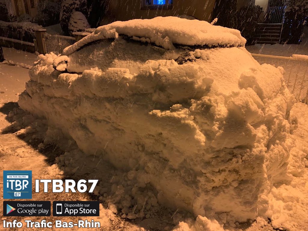 📷 Insolite ❄️

Vu ce soir à #Lampertheim, blague de petits plaisantins ou règlement de compte entre voisins, une chose est sure, il y en a un(e) qui va avoir une surprise en cherchant sa voiture demain matin. 😅

Bon courage à lui/elle ! 💪