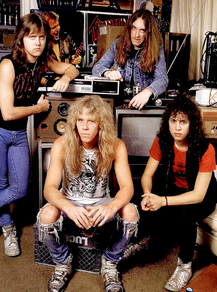 Skull_of_Rock's tweet photo. 14 de enero de 1984. La banda Metallica sufre un robo de sus equipos de musica en Boston, Estados Unidos. Este acontecimiento seria la inspiración para el tema escrito por Hetfield llamado ''Fade to Black'', que se encuentra  https://t.co/jTdP2YgbWA

>https://t.co/UnZ4Fste8U https://t.co/ynkCfy152C