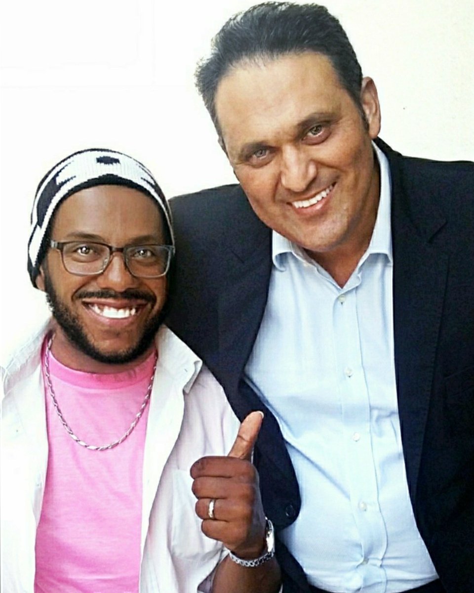 SamuelRowee's tweet image. Esse Adeus deixou no meu coração uma saudades que não tem explicação é nunca terá fim Descansa em Paz meu amigo Stanley Gusman
Repórter do Jornal dá TV Alterosa 🙏🏼