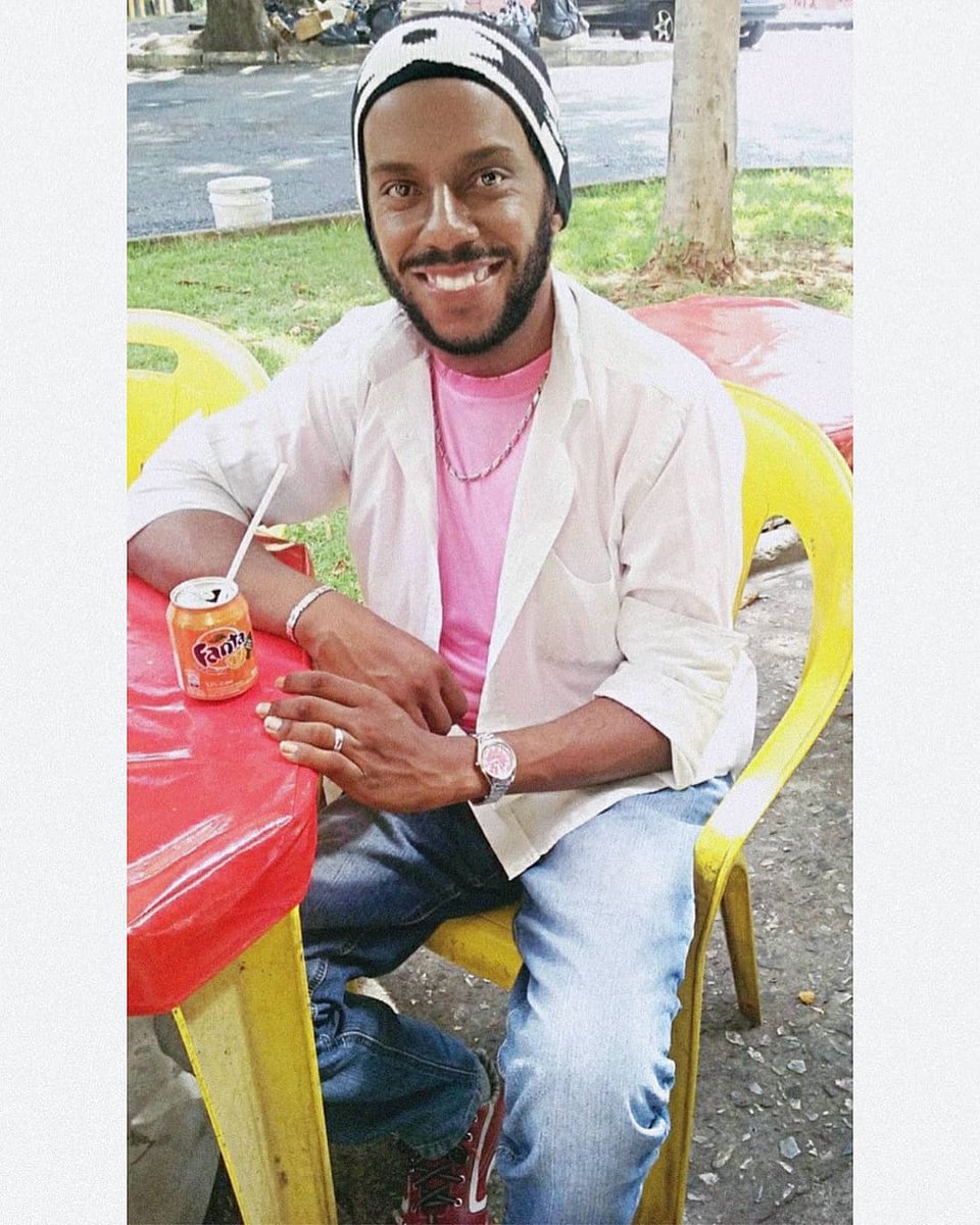 SamuelRowee's tweet image. 