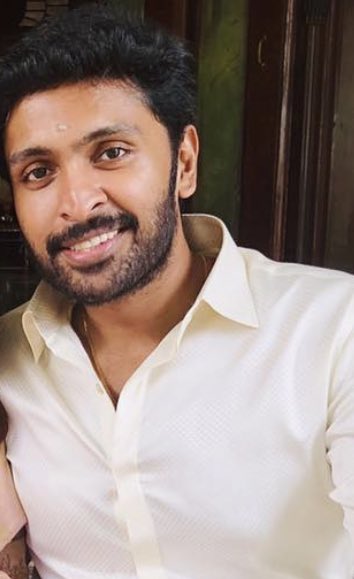 Happy birthday to @vikramprabhu #HBDVikramPrabhu