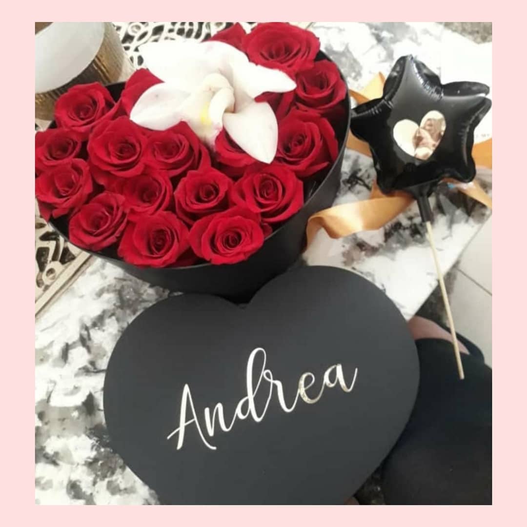 OflowersE's tweet photo. Cada vez mas cerca el mes del amor❤️¿Pensando qué regalar? Pide tu #OrnellaFlowers ¡Detalles personalizados y hechos con amor! ¡Contáctanos!📲 https://t.co/l3koS1BE8d
Aceptamos tarjeta de crédito vía Payphone 🥳
#regalaamor #regalo #arreglos #mesdelamor #14defebrero #guayaquil https://t.co/zPzgNdBvwX