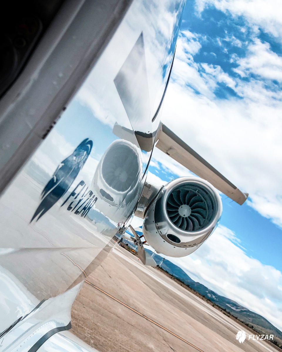 Phenom 100 ・ Your lifestyle is unique. Your aircraft should be too.

#flyzar #aviation #aviationlovers #aviationphotography #aviationdaily #aviationgeek #avgeek #airplane #airplanes #plane #planes #fly #flight #airline #bariloche #travel #travelphotography