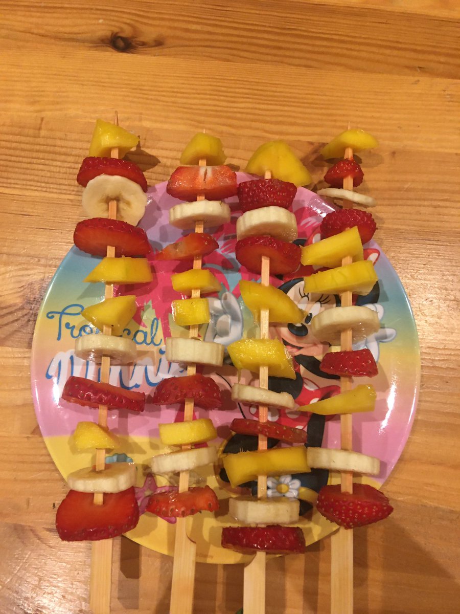 strath_sport's tweet photo. @StrathallanSchl @StrathallanPrep @BSAboarding @iapsuk @iapsuksport @KukriSports @HMC_Org @ISC_schools @ISS_magazine @SCISschools Followed by lots of fruit kebabs made and eaten today! 😋🍉🍌🍡🍇🥝

#StrathActive #GetActive #HealthyLiving #StrathWorldWide https://t.co/ODJVLis5VM