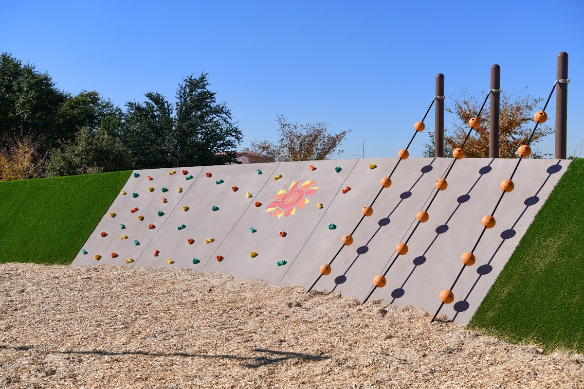 Hello Hance Park family! Checking in to see how everyone’s been liking the new playground. What’s been your highlight of the <a href="/Fiesta_Bowl/">Fiesta Sports Foundation</a> PLAY? #HancePark