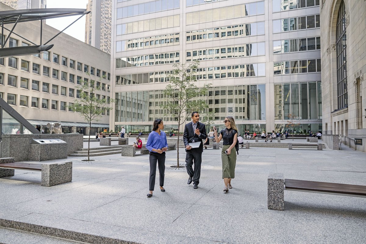 SenecaPoly's tweet image. Interested in a Bachelor of Commerce degree?

We have 10 diplomas that pathway to our Honours Bachelor of Commerce Business Management (BBM) degree!

Check them out here: bit.ly/3sgEJo1 👀 
#SenecaPathways