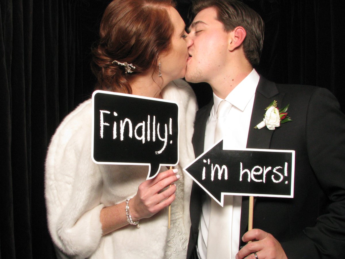 ShutterBoothDet's tweet photo. Angela and Matthew at Rochester Community House! | https://t.co/1orHooyLOW
.
DJ: @MakeBridesHappy
.
#ShutterBooth #photobooth #bride #groom #bridetobe #engaged #wedding #weddingideas #weddinginspo #weddingplanning #ido #detroitweddings #michiganweddings #love #cute #detroitbride https://t.co/Evkx26Ujpt