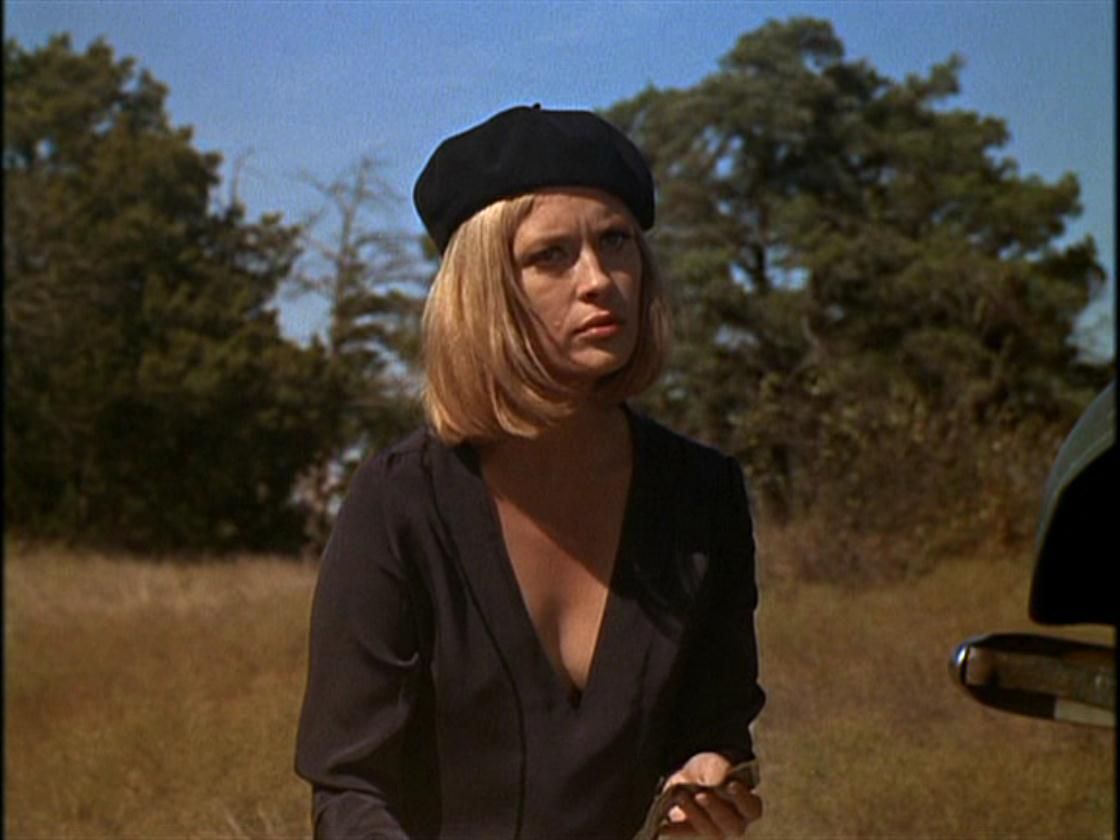 Les chapeaux et bérets de Faye Dunaway... Happy Birthday !  