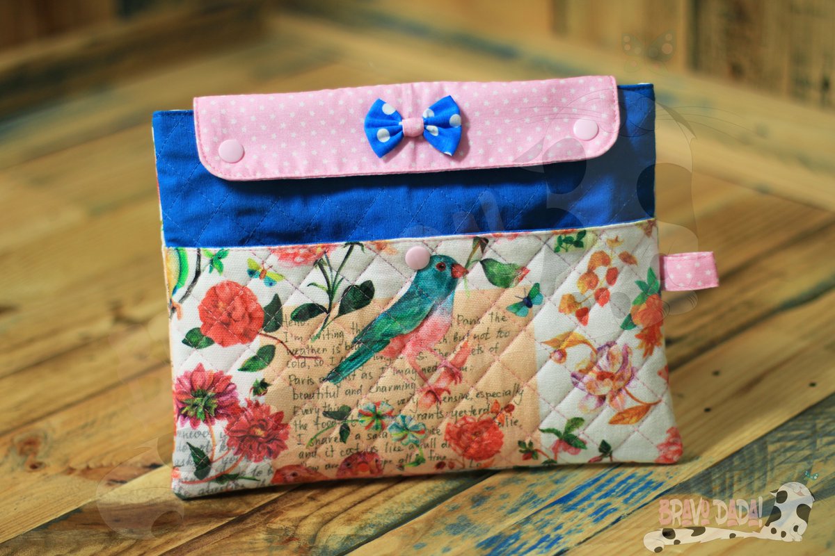 Bravo_Dada's tweet photo. I finished this quilted pouch today. πͺ‘π§΅ I'm very happy with how it turned out! π€ππ¦πΌ
#BravoDadaHandcraft #Handmade #DIY #GiftIdea #Bag #Sewing #Quilting #Pouch #MoneyPouch https://t.co/3Imi9h1fib