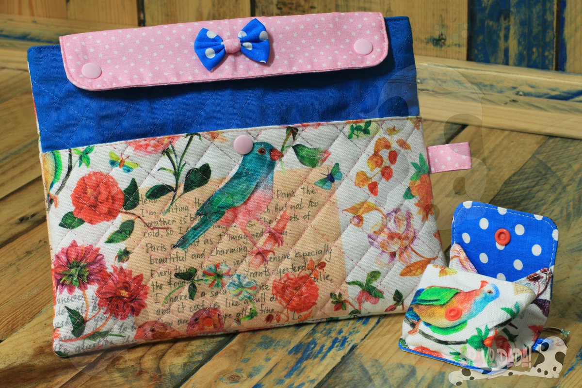 Bravo_Dada's tweet photo. I finished this quilted pouch today. πͺ‘π§΅ I'm very happy with how it turned out! π€ππ¦πΌ
#BravoDadaHandcraft #Handmade #DIY #GiftIdea #Bag #Sewing #Quilting #Pouch #MoneyPouch https://t.co/3Imi9h1fib
