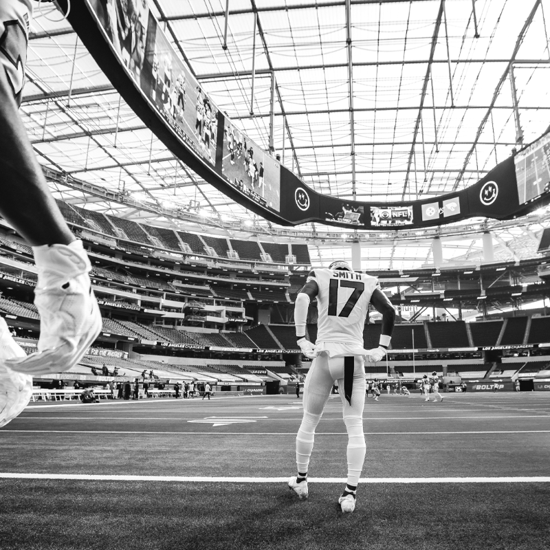 nyjets's tweet photo. Our monochrome favorites ⚫⚪