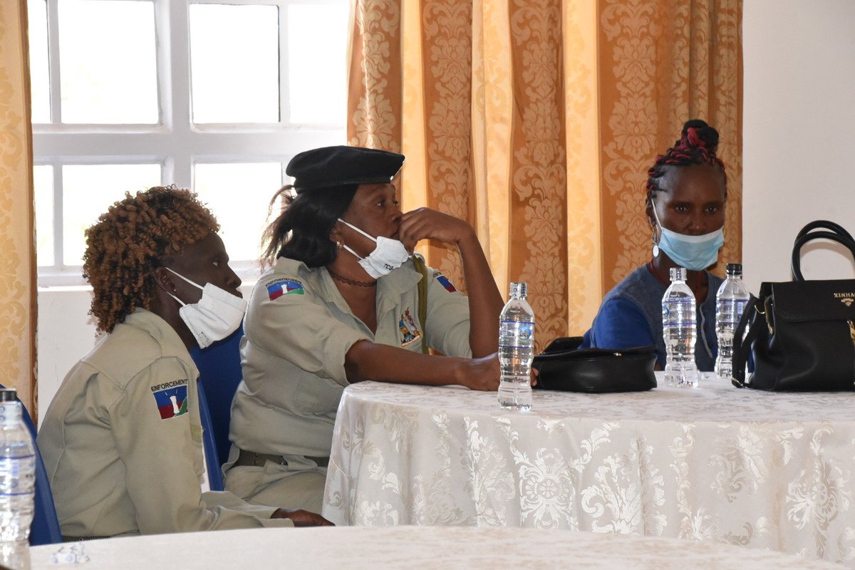 TPsdadm's tweet image. The unique challenges experienced by women in enforcement calls for support amongst themselves. Asst. Dir Inspectorate Rael engaged Officers &amp;amp; assured them of support &amp;amp; training to enhance proffessionalism among women in the male dominated field.@TurkanaCountyKE @echamiaito