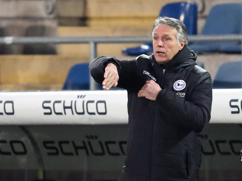 Nach Sieg gegen Hertha: Arminia-Coach Neuhaus fordert mehr „Konstanz“ https://t.co/AF8ZijxyzP https://t.co/Wk8GvJCf5b