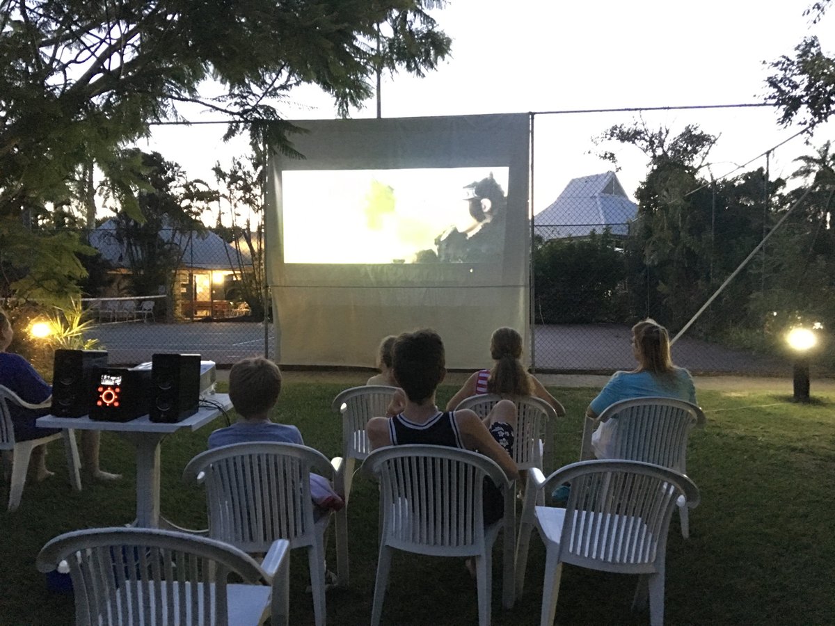 kbresort's tweet photo. Don't forget movies on the big lawn tonight! BYO chair and or picnic blanket! ...
#kidslovekellys #schoolholidaysareaweaome #visitbundaberg #southerngreatbarrierreef #thisisqueensland https://t.co/NaZh4dHay4