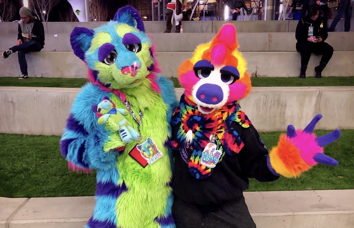 Ferwildir's tweet photo. I canβt believe @furcon was one year ago Q-Q I had so much fun and canβt wait to be able to attend fur cons & meets again ;u; πΎπ
#FC2020 #FurCon2020 https://t.co/KBx38xFTej