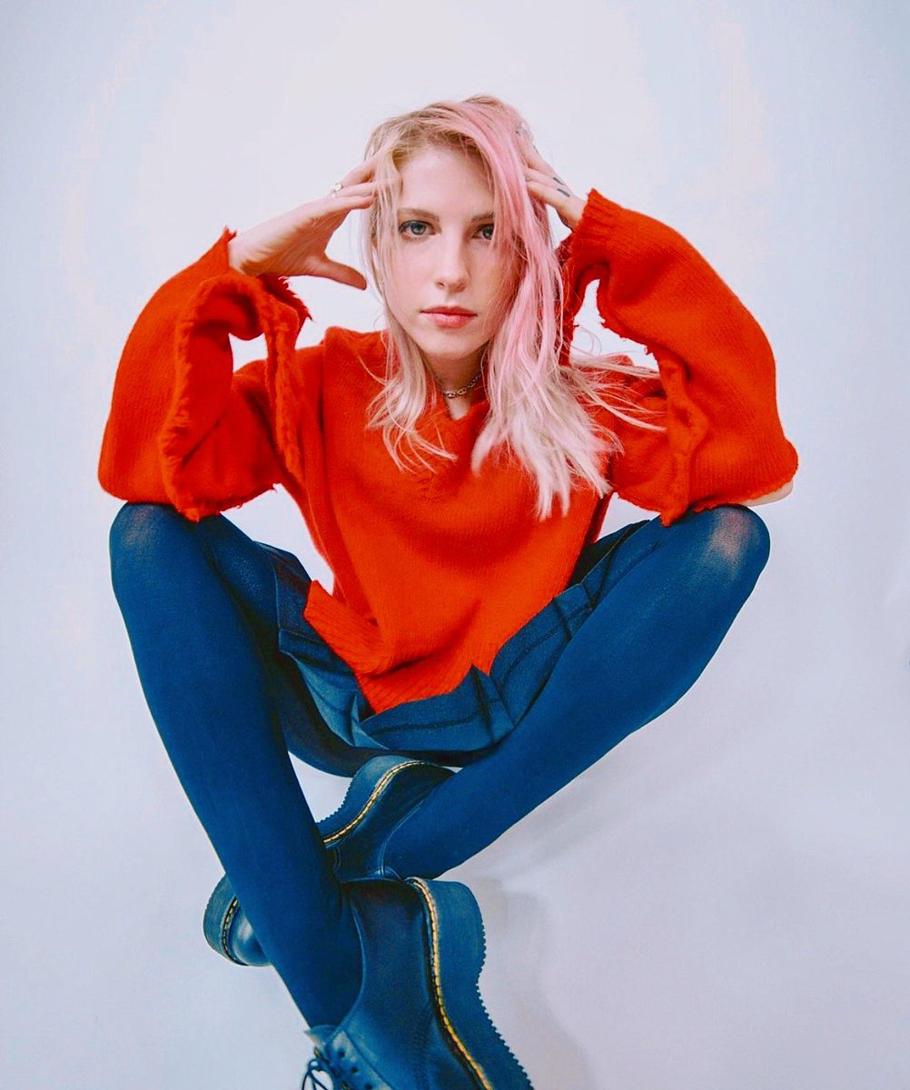 you can now listen to @yelyahwilliams’ cover of massive attack wherever you get your music from🎶💕

i get mine from spotify so here’s the link to that: open.spotify.com/track/5bIKTQAB…