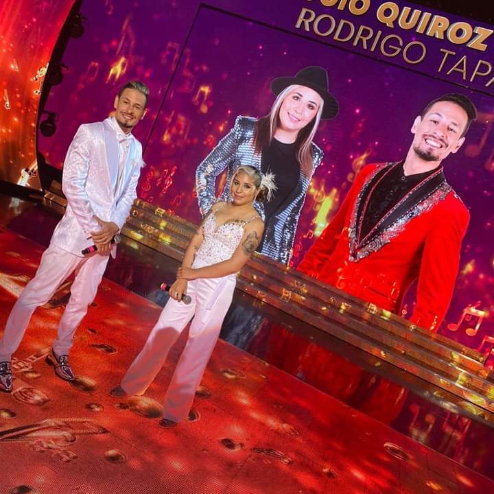 taparimzafco's tweet photo. No somos muchos 
No somos pocos 
Pero estamos todos locos..

RO Y RO Á LA FINAL https://t.co/Aao7mnsawr