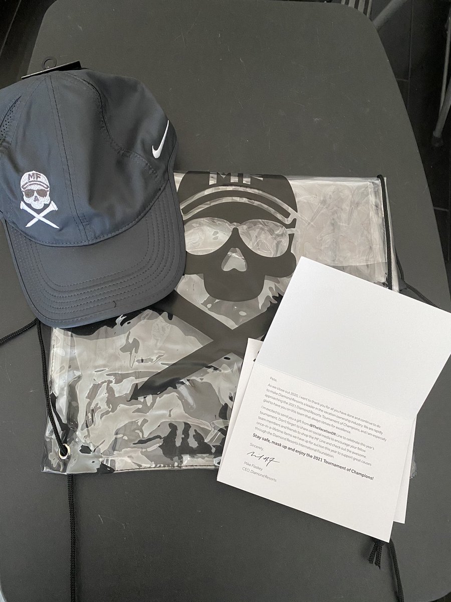 Got an unidentified box in the mail and opened it to find this great swag and card from <a href="/TheVacationDR/">Mike Flaskey</a> the best CEO a guy could have.  So proud to work for <a href="/diamondresorts/">Diamond</a> and I’m pumped for the tourney next week. #DiamondLPGA  Thanks Mike
