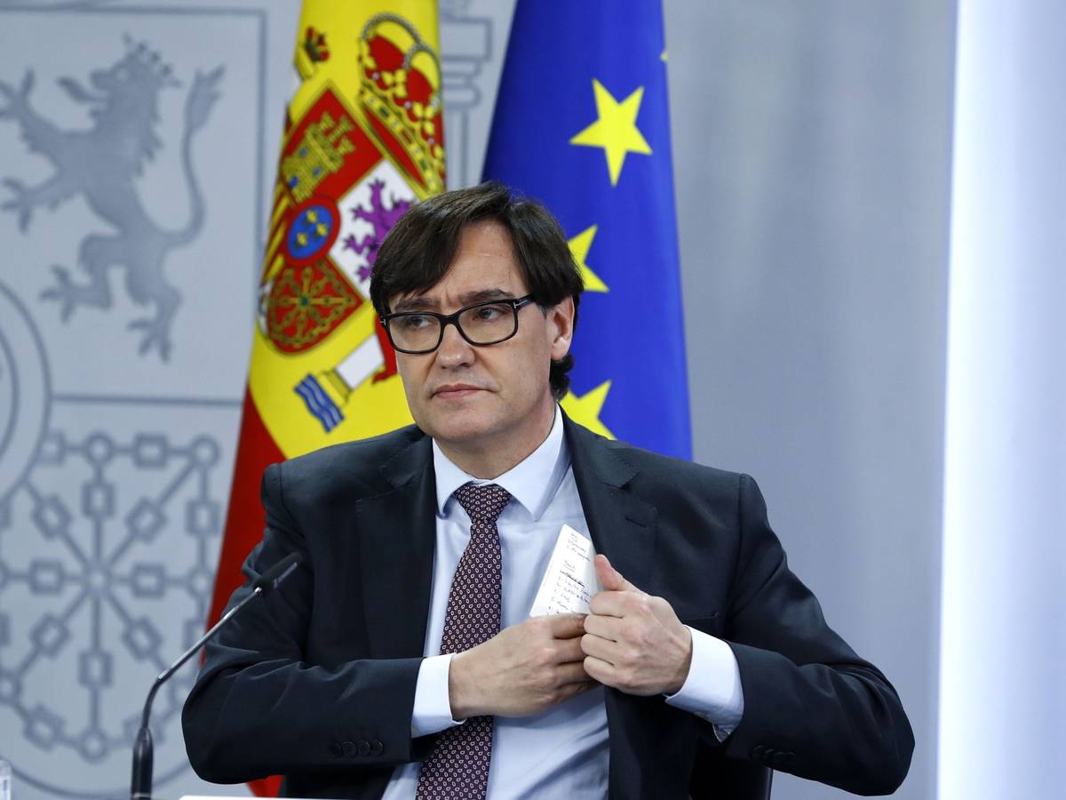 Es_Infante's tweet photo. El PSC está más preocupado en salvar elecciones que en salvar vidas. Por la mañana el ministro de Sanidad dice que le preocupa la pandemia y por la tarde el candidato del PSOE en Cataluña dice que no pasa nada por convocar elecciones41% UCIS ocupadas por Covid
#PSCIrresponsable https://t.co/ipmLZ9Gmis