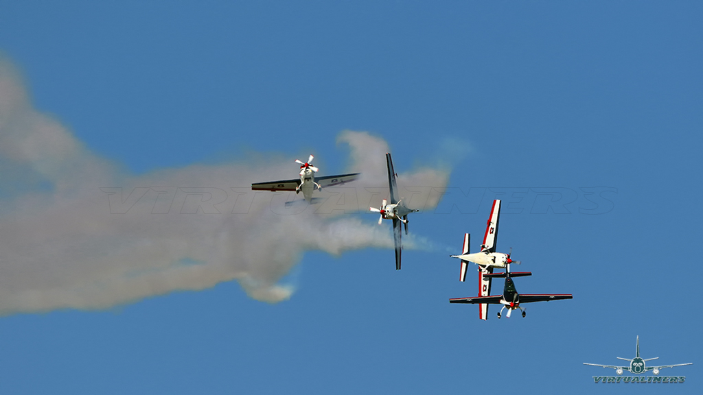 Virtualiners's tweet photo. HAPPY ANNIVERSARY N ° 40 @Team_Halcones
With your acrobatics amaze and impress all those who look up to the sky ... truly a national pride !!
#AvGeek #Halcones #aviationphotography #SpottersChile #virtualiners #planespotting @avgeekyyz @BerteaAviation #extra300L https://t.co/yrsW91hkYu