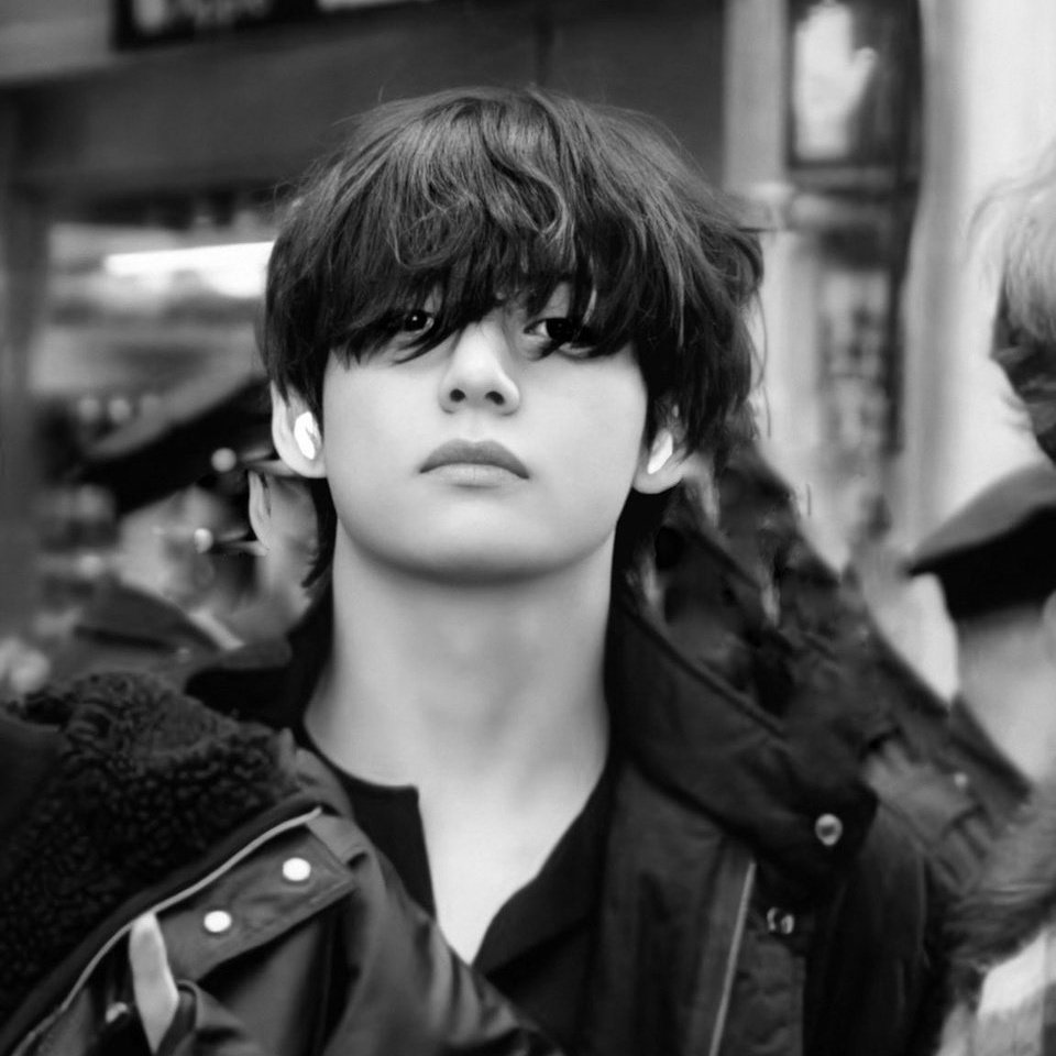 if he can't be my boyfriend then why do ppl want me date guys? Like???