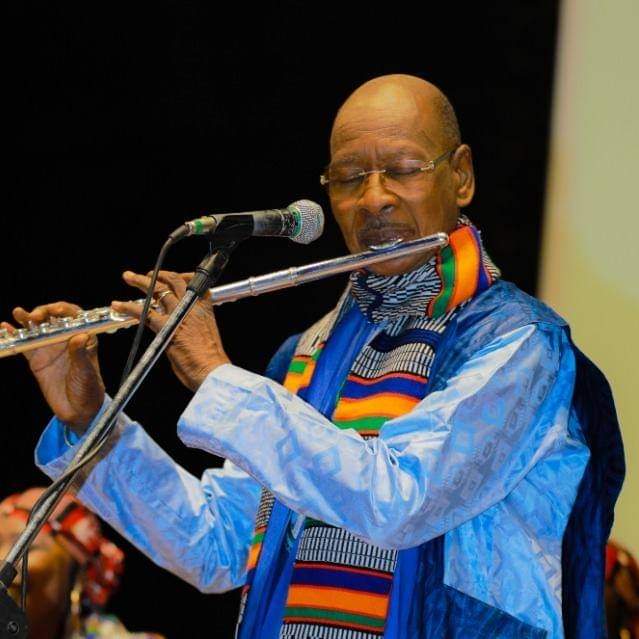 PanoraMali's tweet photo. Le célèbre flûtiste et arrangeur malien, Boncana Maiga, a été sollicité par le gouvernement #Nigérien pour la recomposition de la musique de l'hymne national du pays. 

Une fierté pour le Mali ! Bravo Maestro #maravilla #Africando #NegroBand https://t.co/5FQUCIyaGD