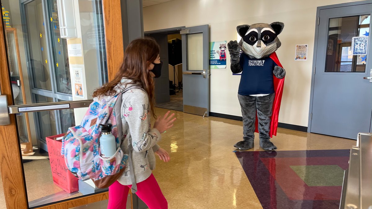 I had an awesome time visiting my friends at UE this afternoon! What a great group of safety superSTARS! <a href="/UEStars/">UEStars</a>