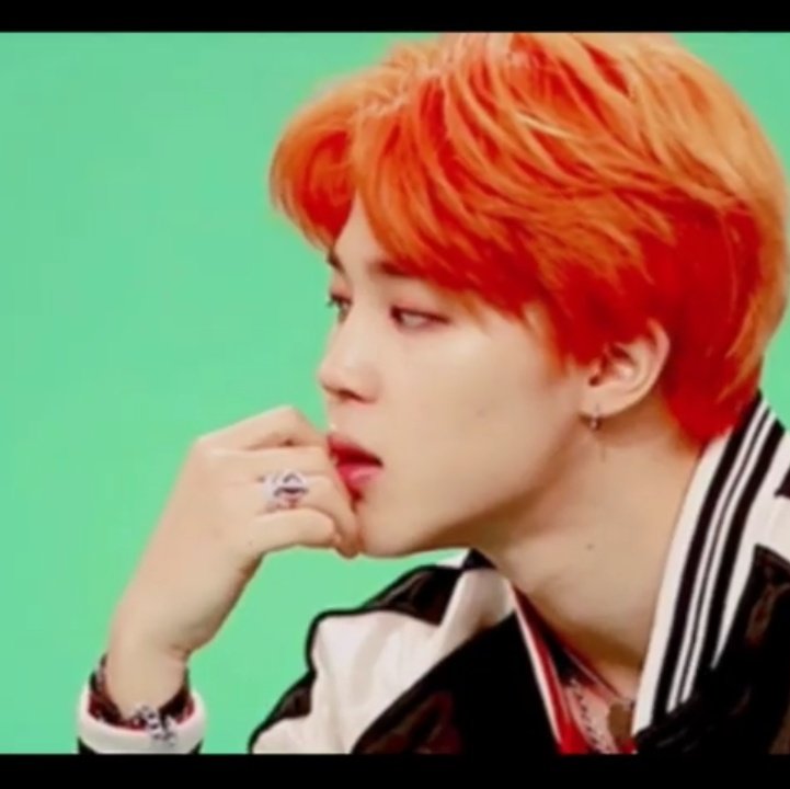 iluvyoogis's tweet photo. #2yearswithpromise
ARMYS ayudemos a Jimin que debe estar pasando por malos momentos
Hay que apoyar a nuestro querido mochi
#2yearswithpromisejimin https://t.co/vNLVDsLdod