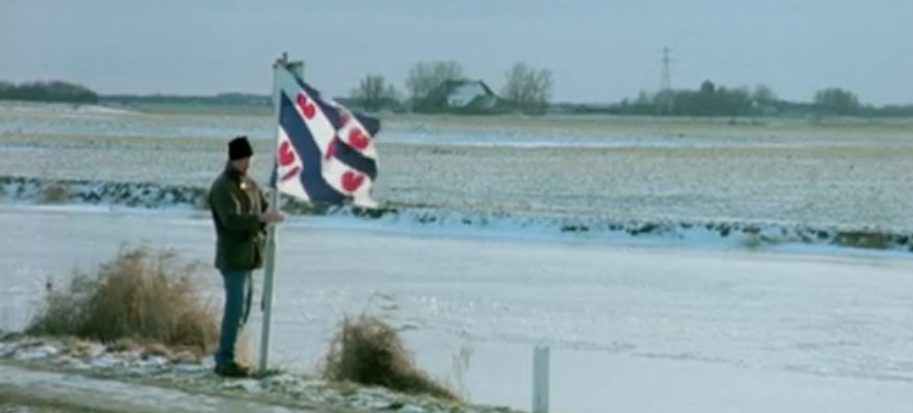jRRT's tweet photo. Doe vandaag ook mee aan de Dag van de Elfstedentocht! De hele dag delen we via #11DAG21 de mooiste schaatsverhalen.

Ik vertel er om 6.50 meer over bij @NPORadio1. En lees alvast wat meer over deze speciale dag op https://t.co/cMNALaUsNA https://t.co/5p43HKb00n