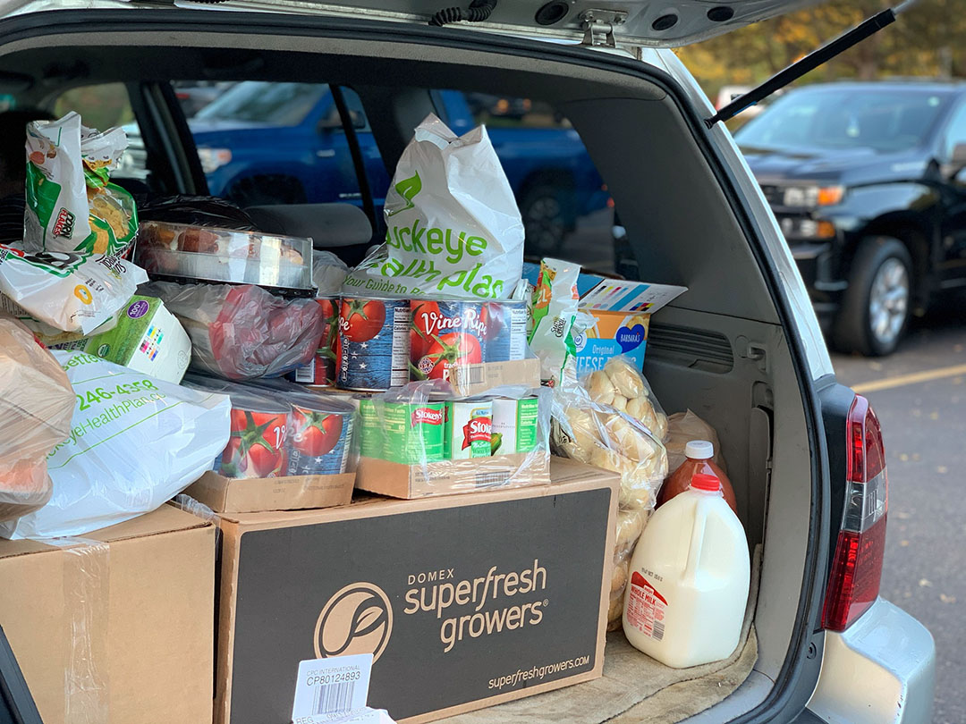 Please RT📢

Is your family struggling to keep food on the table? Tomorrow, from 9-11 AM at 941 Princeton St., we will distribute 20,871 lbs of food to the community at our drive-up event. No referral or pre-registration is required. Please bring an ID and remain in your vehicle.