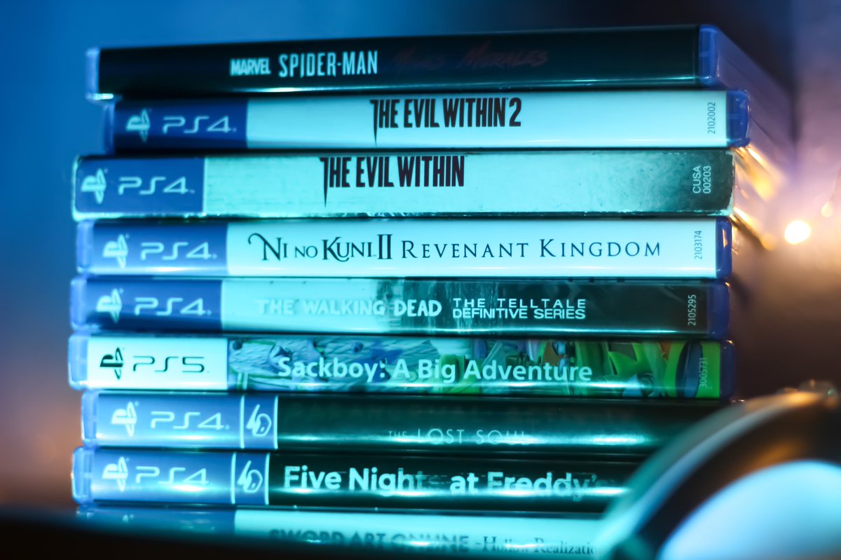 niftynickk's tweet photo. #weekofgeek https://t.co/7DCf1oOfPU