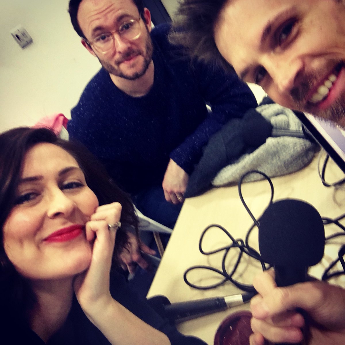 Poppy Roe tweet media