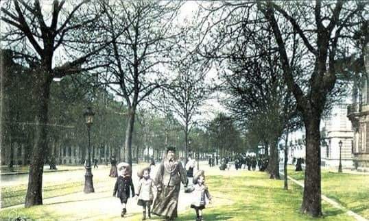 avenue Louise • Louizalaan tweet media