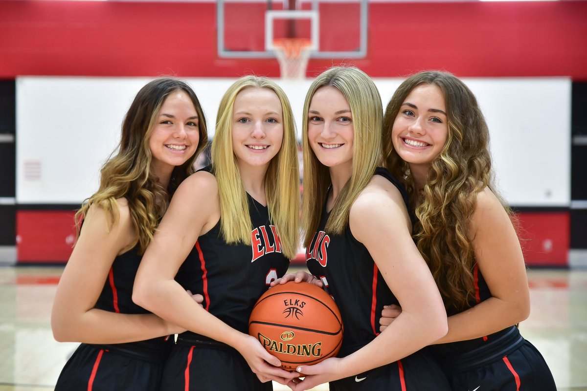 Game day with my girls!!🏀🔥Watch the game at 7:00 ergyb.us4.list-manage.com/track/click?u=…