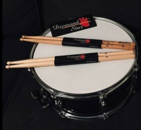 DiemondStar's tweet photo. Get your Diemond Star #Drumsticks &amp; #BassDrumSticker at https://t.co/AY2eGEECbQ

Don't forget to personalize your sticks with the #AutographPen! Dual Tip for writing on Drumsticks!

#Drummer
#DiemondStar
#FeelTheDifference
#PlayTheFeeling
#Drums
#Custom
#Personalize
#Signature https://t.co/fh75VDFSBg