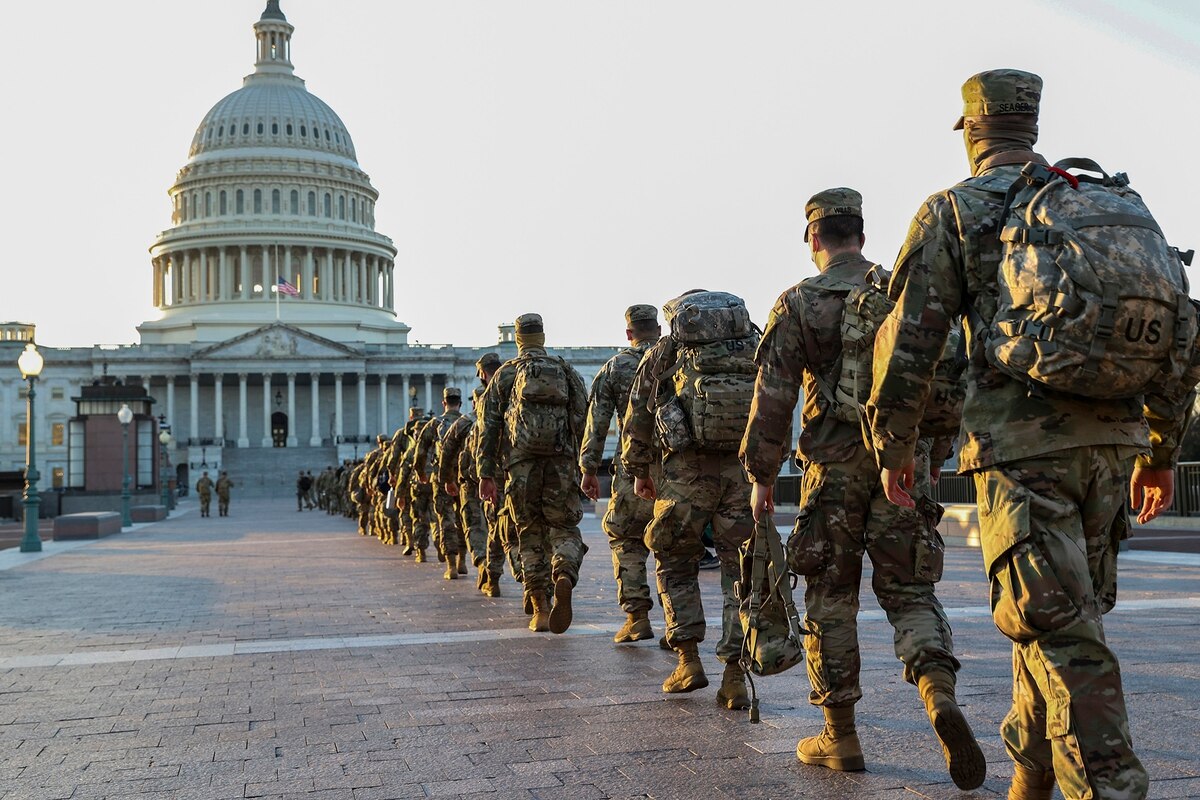 BREAKING: For the first time since the Civil War a U.S. city is occupied by armed forces, not under the command of the Commander in Chief. The 20,000 National Guard troops in DC are from over 30 states meaning they are outside the chain of command of the commander in chief.