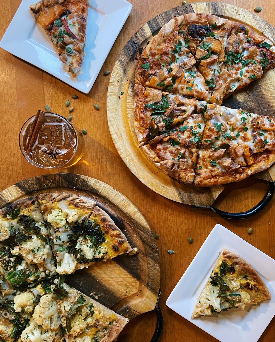 Lower Mills Tavern tweet media