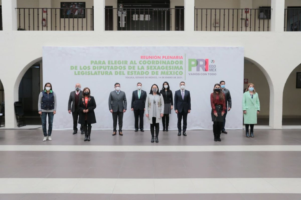 AlejandraDMV's tweet image. Muchas felicidades @MarlonM202 por esta nueva responsabilidad que estoy segura cumplirás a cabalidad, añadiendo prestigio a la política y a nuestro partido, mediante la práctica del diálogo, la construcción de acuerdos y la defensa del interés de los mexiquenses.