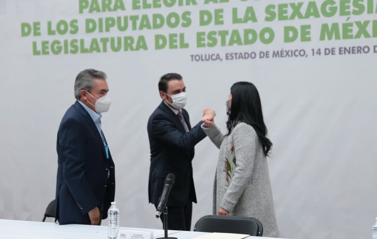 AlejandraDMV's tweet image. Muchas felicidades @MarlonM202 por esta nueva responsabilidad que estoy segura cumplirás a cabalidad, añadiendo prestigio a la política y a nuestro partido, mediante la práctica del diálogo, la construcción de acuerdos y la defensa del interés de los mexiquenses.