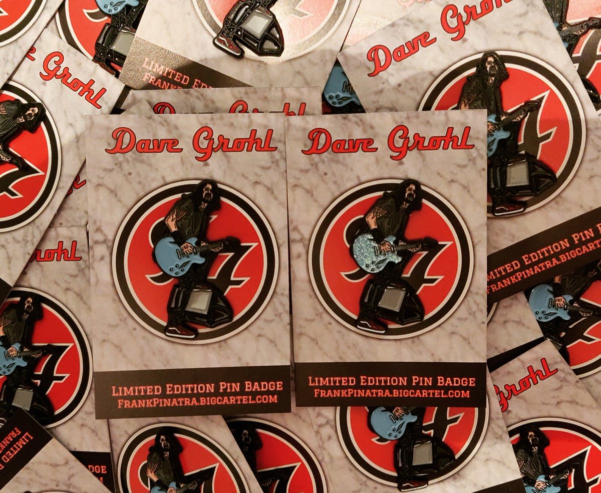 FrankPinatra's tweet image. Happy Birthday Dave Grohl 🥳🤘

To celebrate we're giving you 20% off all Dave Grohl pins up to the end of January!

Just enter BIRTHDAY at the checkout &amp;amp; grab yours before they're all gone 🖤

Tag a foos fan and let them know 🤘

frankpinatra.bigcartel.com/product/dave-g…

#foofighters #davegrohl