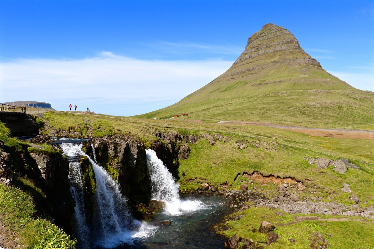 icelandvisitor's tweet photo. Where ever you go in #iceland take this #book 3rd edition 345page full color with you find spot like this>https://t.co/CtAXoOri9z<#wanderlustxl #travelguidebook #solotravel #familytravel #travel #guide #inspiredbyiceland #NaturePhotography #Bowieforever #travelwithmoon #backpack https://t.co/oLnr3EXMvi