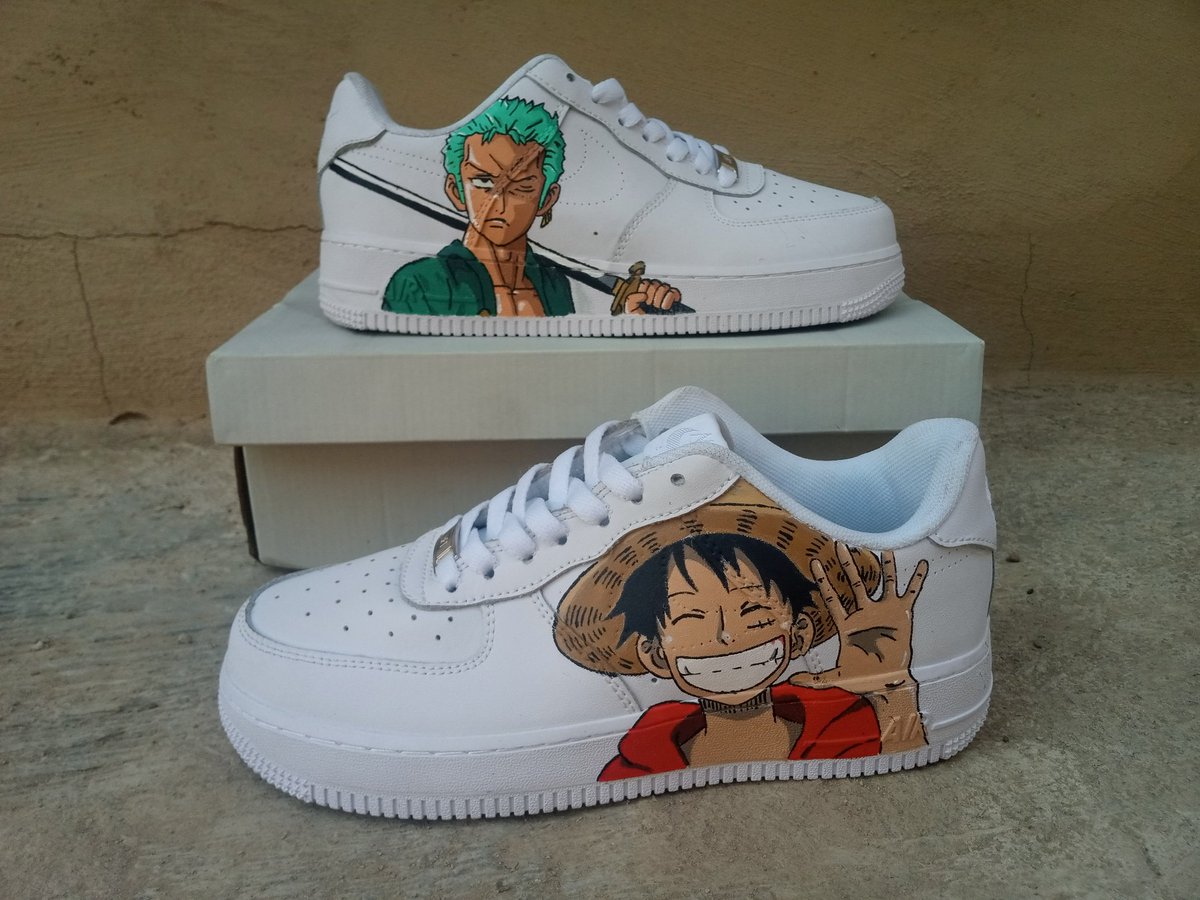 sheriffeyisitan's tweet photo. @rihanna @Essence Hello, I'm Sheriff... I make wearable art, all hand painted... I ship worldwide, kindly RT https://t.co/Vjo6mt9saa