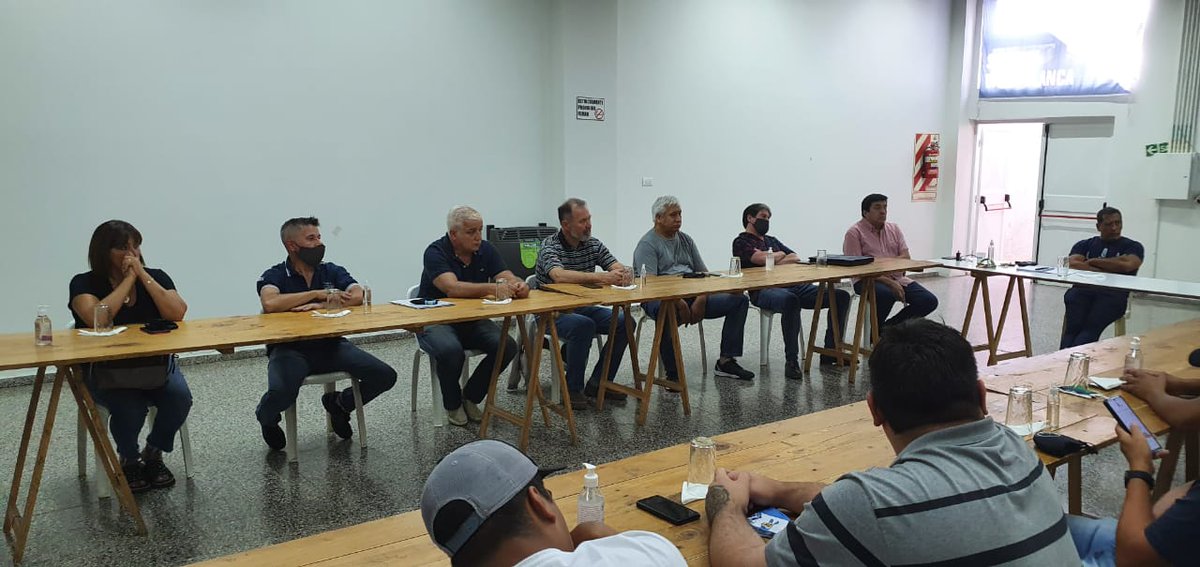 Hoy quedo conformada la conducción gremial del <a href="/UnidadBloque/">Bloque De Unidad Sindical</a> , se reafirma el compromiso de buscar la unión entre los sindicatos hermanos, para crear una #CGT comprometida con la defensa de los derechos laborales.