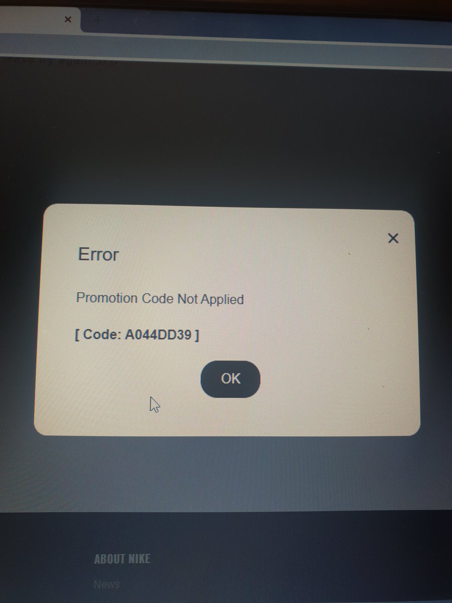 SnoopDoc1's tweet photo. @nikestore trying to buy stuff on the site and keep getting this error, no way of accessing my basket to clear my order and start again https://t.co/ZXQtB7mEOV
